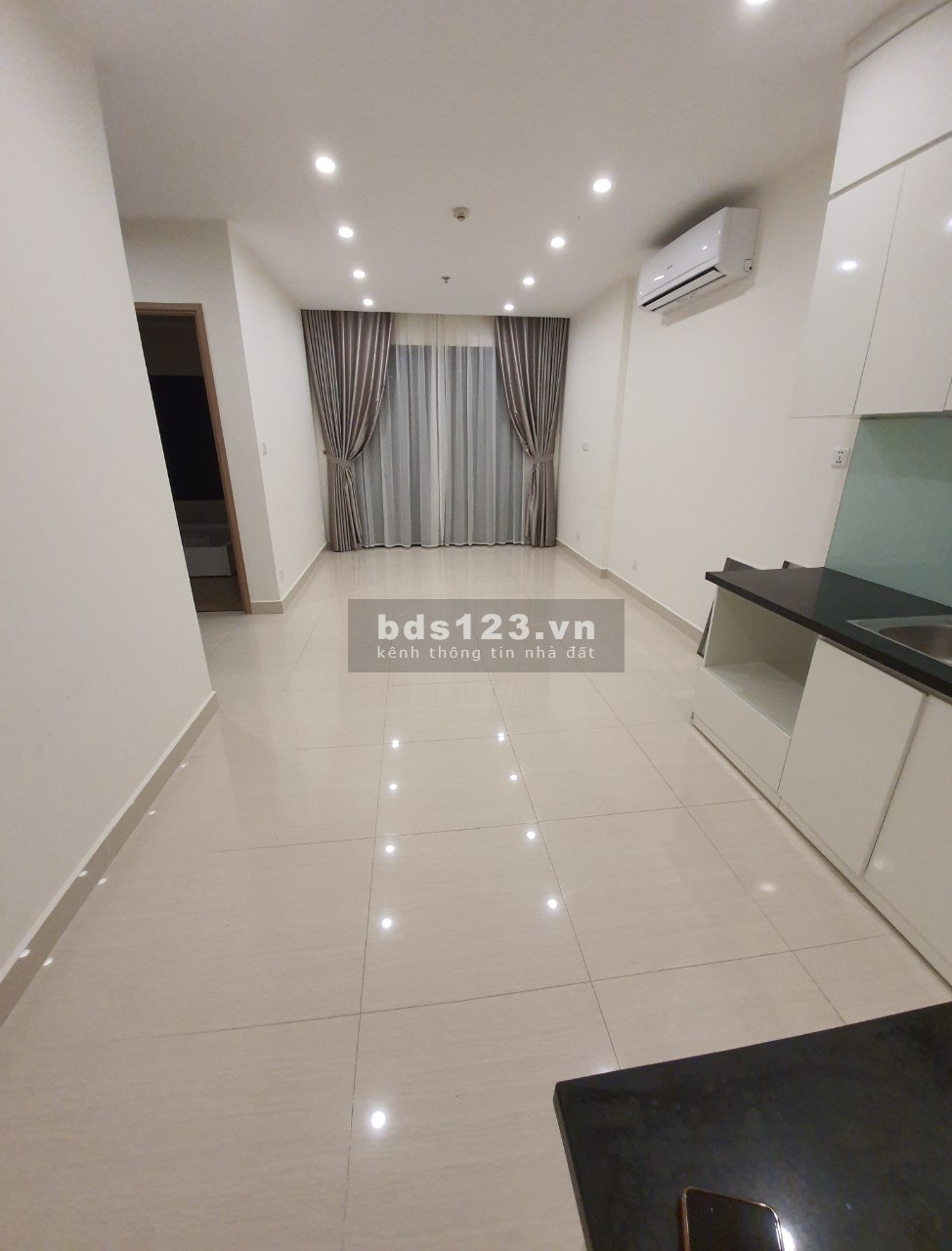 Rẻ nhất thị trường ở Vinhomes Smartcity căn 2PN cần cho thuê gấp giá chỉ 8tr/th full đồ, 0966386282