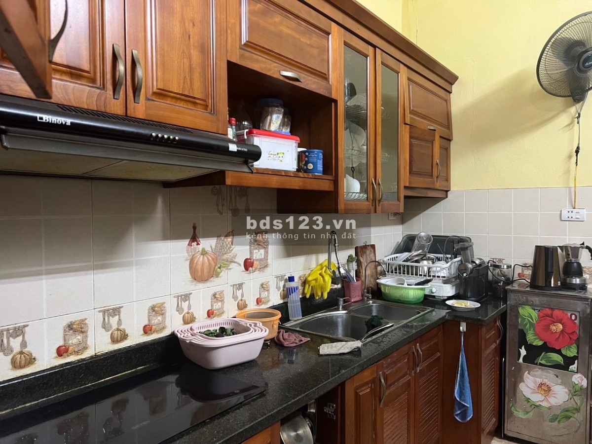 Bán nhà mặt phố kinh doanh siêu đỉnh, ở hay cho thuê đều rất ổn, DT63m2, 5 Tầng, Giá 8.9 Tỷ
