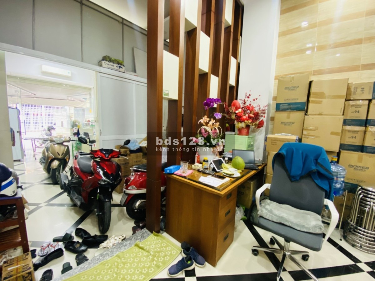 [Cực sốc] bán nhà mặt tiền đường Tân Phú giá tốt chỉ hơn chục củ, nhanh tay sở hữu rinh ngay