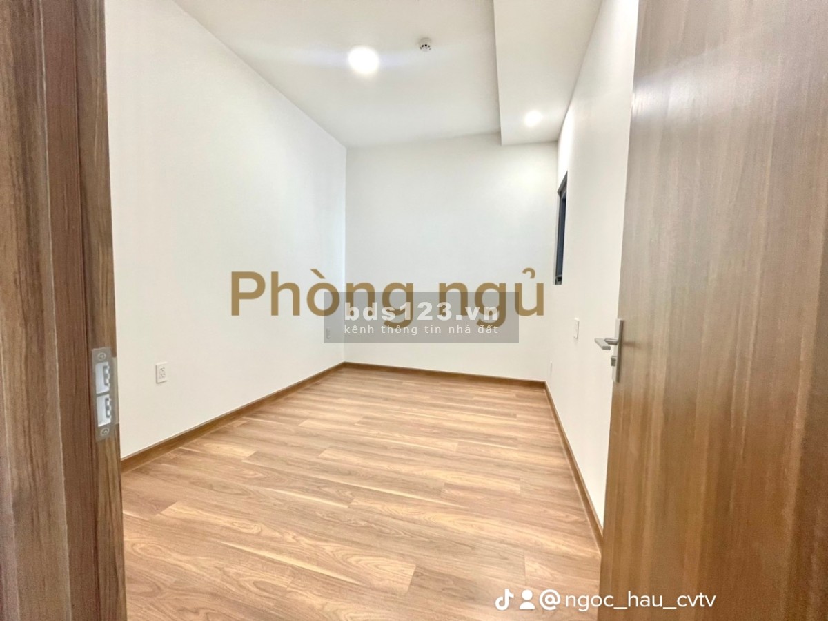 Chung Cư Mới Kế Bên Khu Dân Cư Nam Long