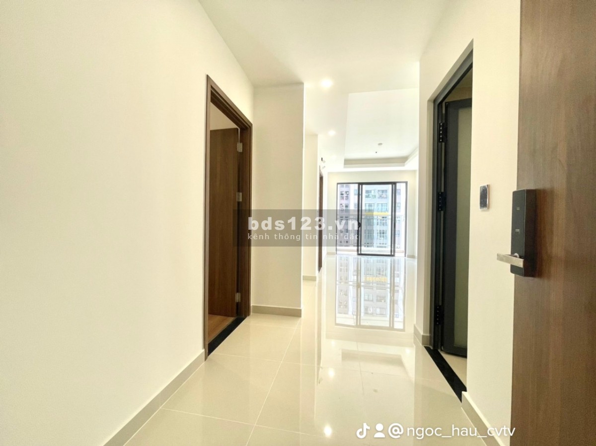 Chung Cư Mới Kế Bên Khu Dân Cư Nam Long
