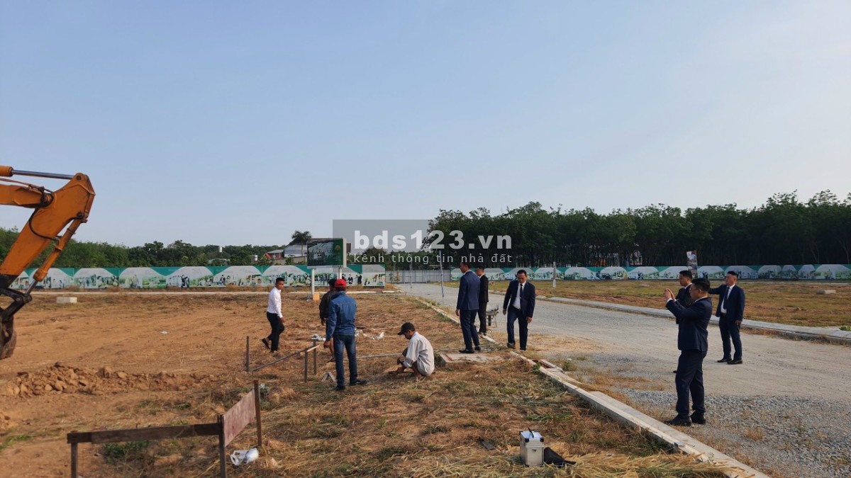 Bán đất khu nhà ở Bình Minh sau ủy ban chánh phú hoà bến cát. Chỉ 980tr sở hữu ngay