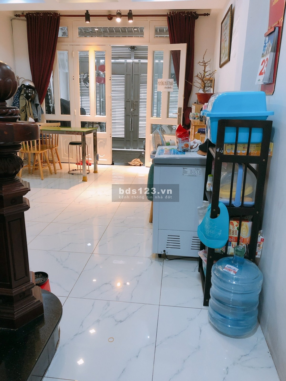 Chính chủ bán nhà riêng 3 tầng+lửng+ sân thượng 215m2 tại Q Tân phú TpHCM chỉ 6.45 tỷ, đã hoàn công.