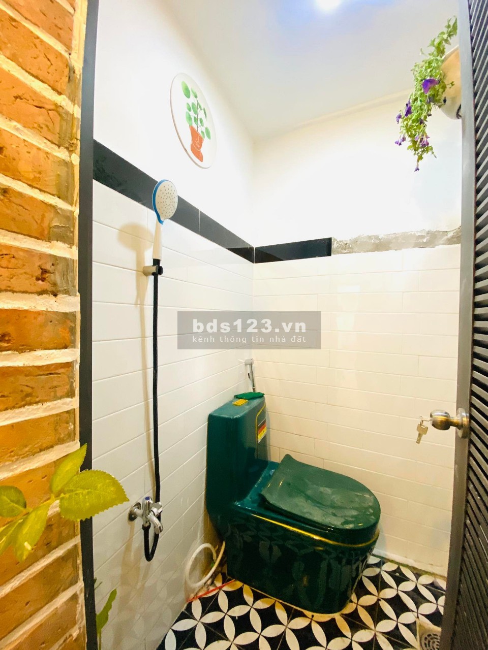 QUÁ HOT!!! LÂU ĐÀI MINI BÌNH THẠNH VỚI GIÁ CŨNG QUÁ MINI. NHANH TAY RINH NGAY EM NÓ VỀ NÀOOO