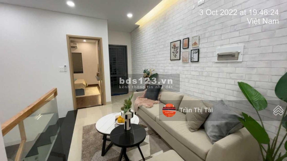 Nhà mẫu Richland Residence quá đẹp, vừa có thể kinh doanh cafe và shop hoa ở ngay tầng trệt.
