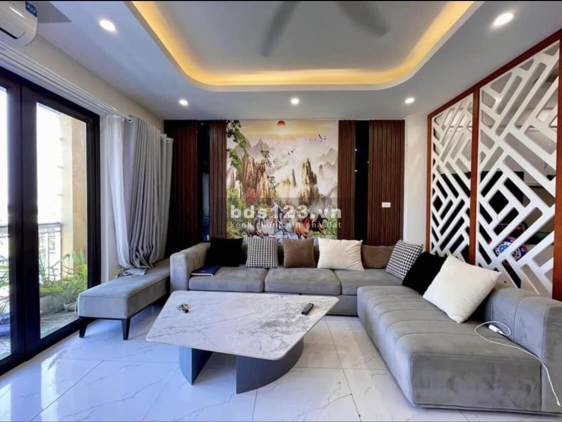 Bán nhà riêng gấp tại Vĩnh Hưng, Lĩnh Lam, Hoàng Mai, diện tích 43m2, 4 tầng, 3PN