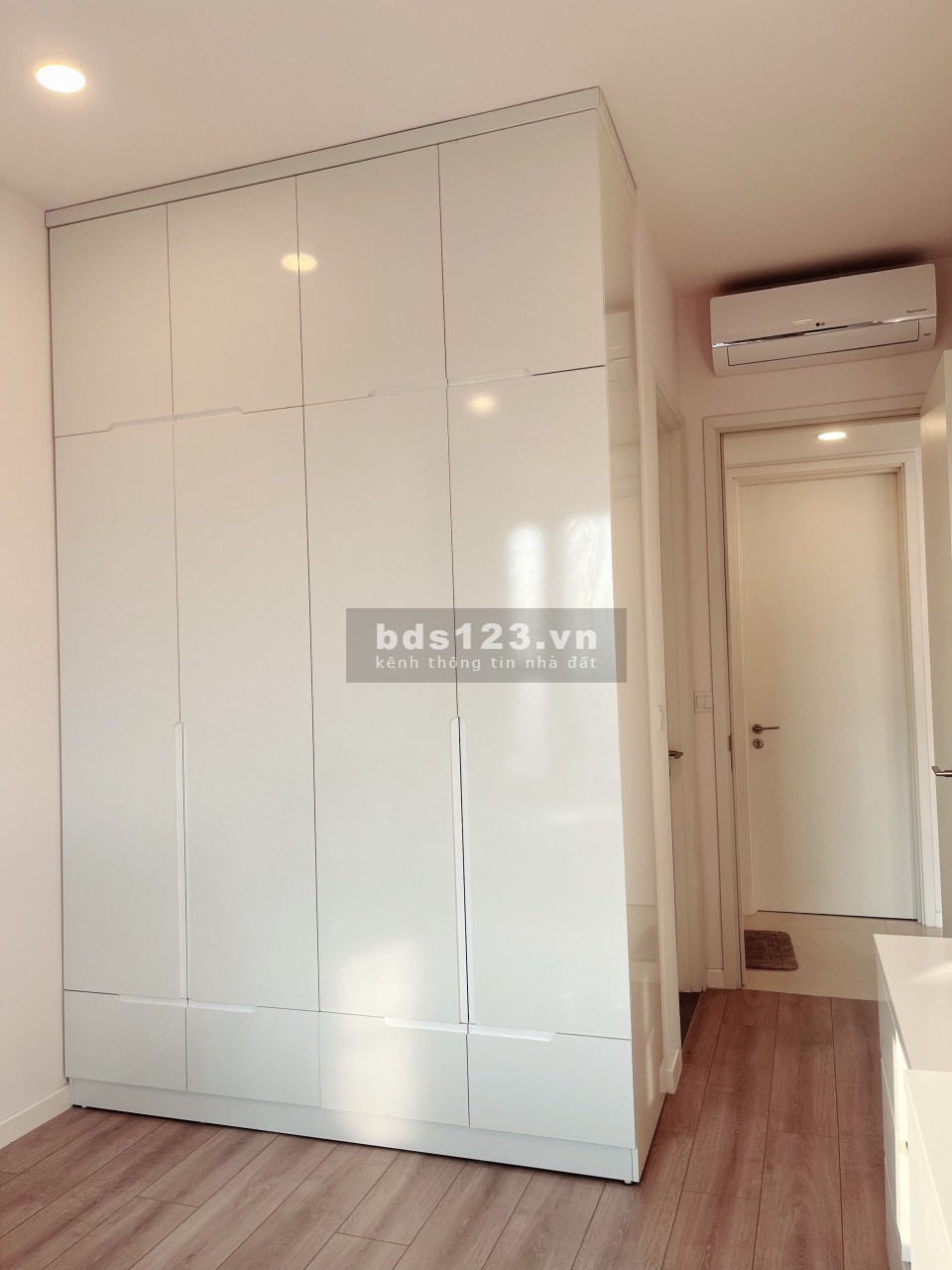 Bán căn hộ Park Kiara - Park City, DT 60.5m2, thiết kế 2PN 1 WC