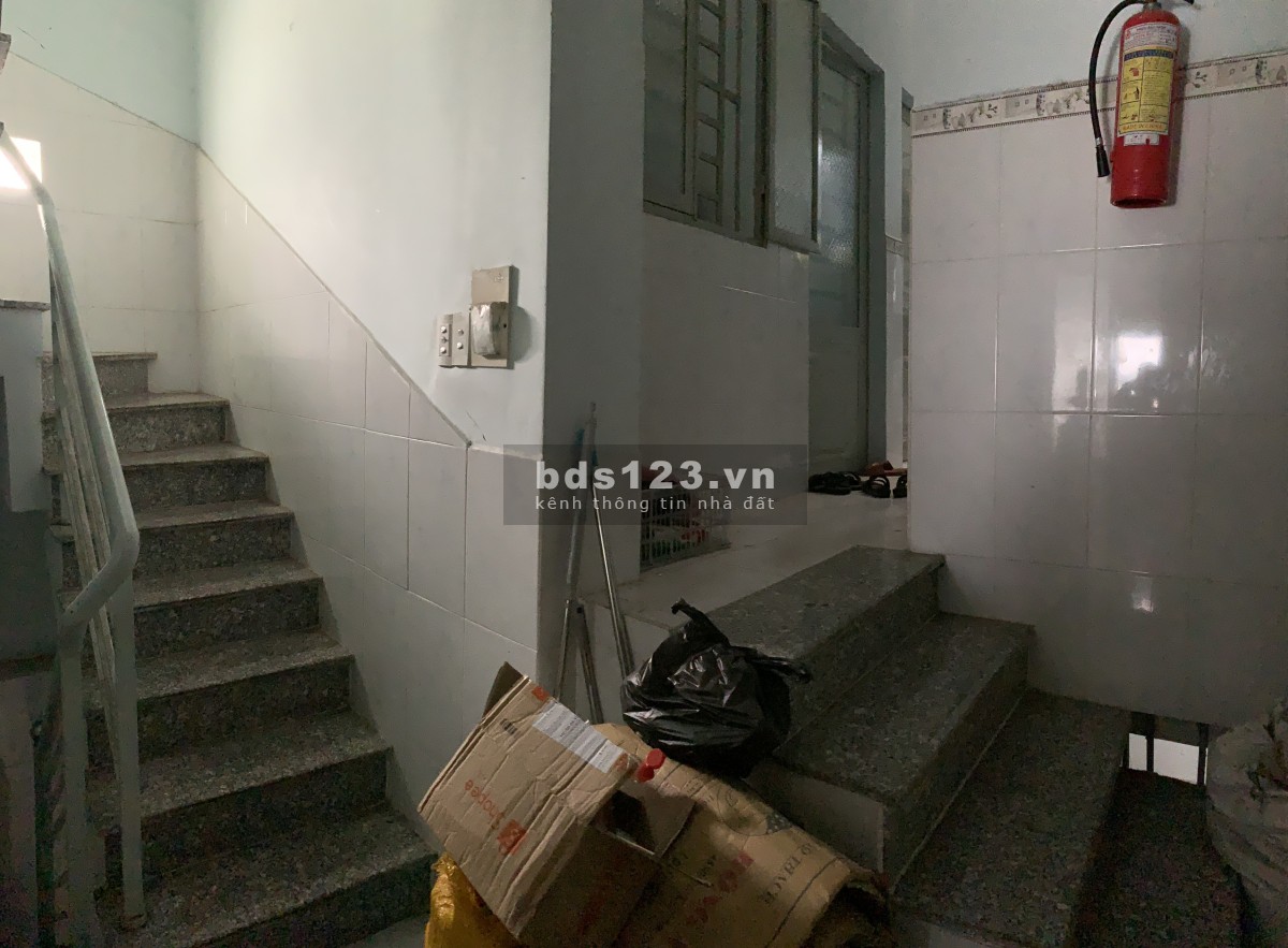 Bán nhà riêng gần trung tâm thể dục thể thao Thủ Đức, đường Chương Dương, DT 226m2, SHR, giá 7 tỷ