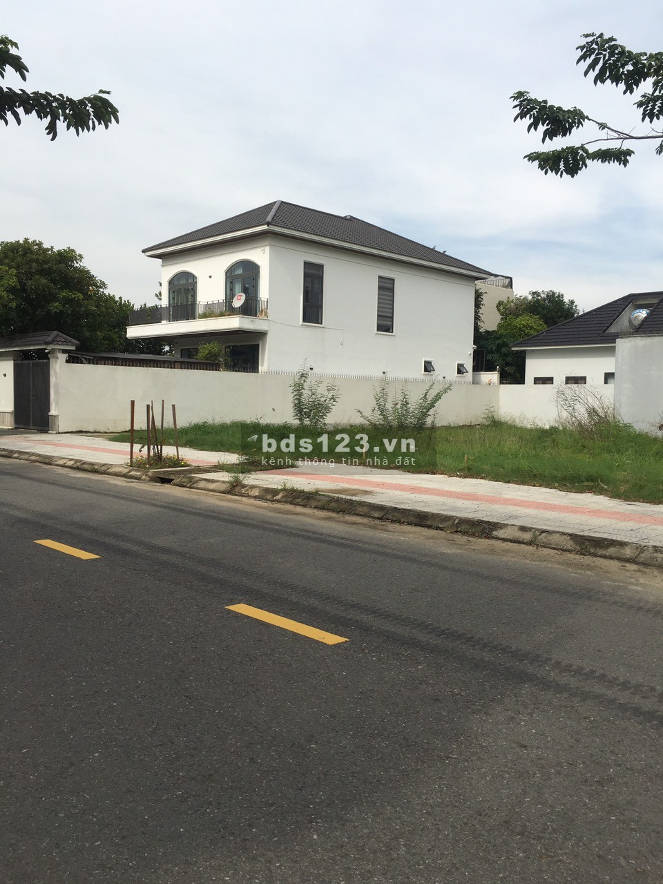 Bán đất Biệt Thự đường Trung Lương 17. Phường Hòa Xuân, Quận Cẩm Lệ, TP Đà Nẵng
