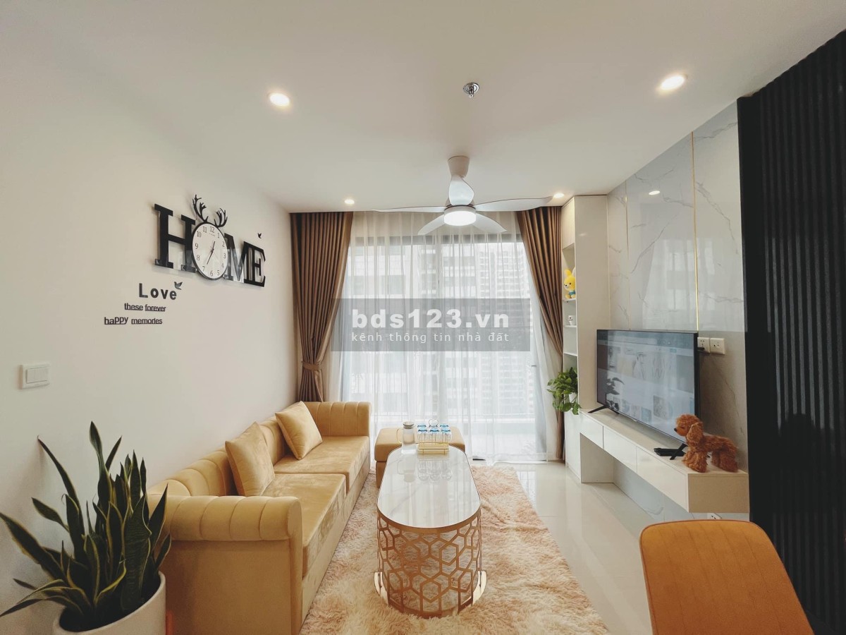 Cần tiền bán gấp căn 1N+1 giá chỉ 1,3 full đồ tỷ tại Vinhomes Ocean Park. LH 0974878742