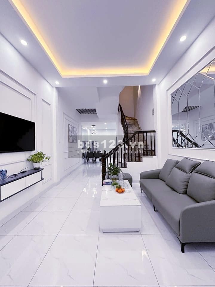 Bán nhà 10m ra mặt phố Trương Định - 50m2*4 tầng, full nội thất - chỉ nhỉnh 4 tỷ