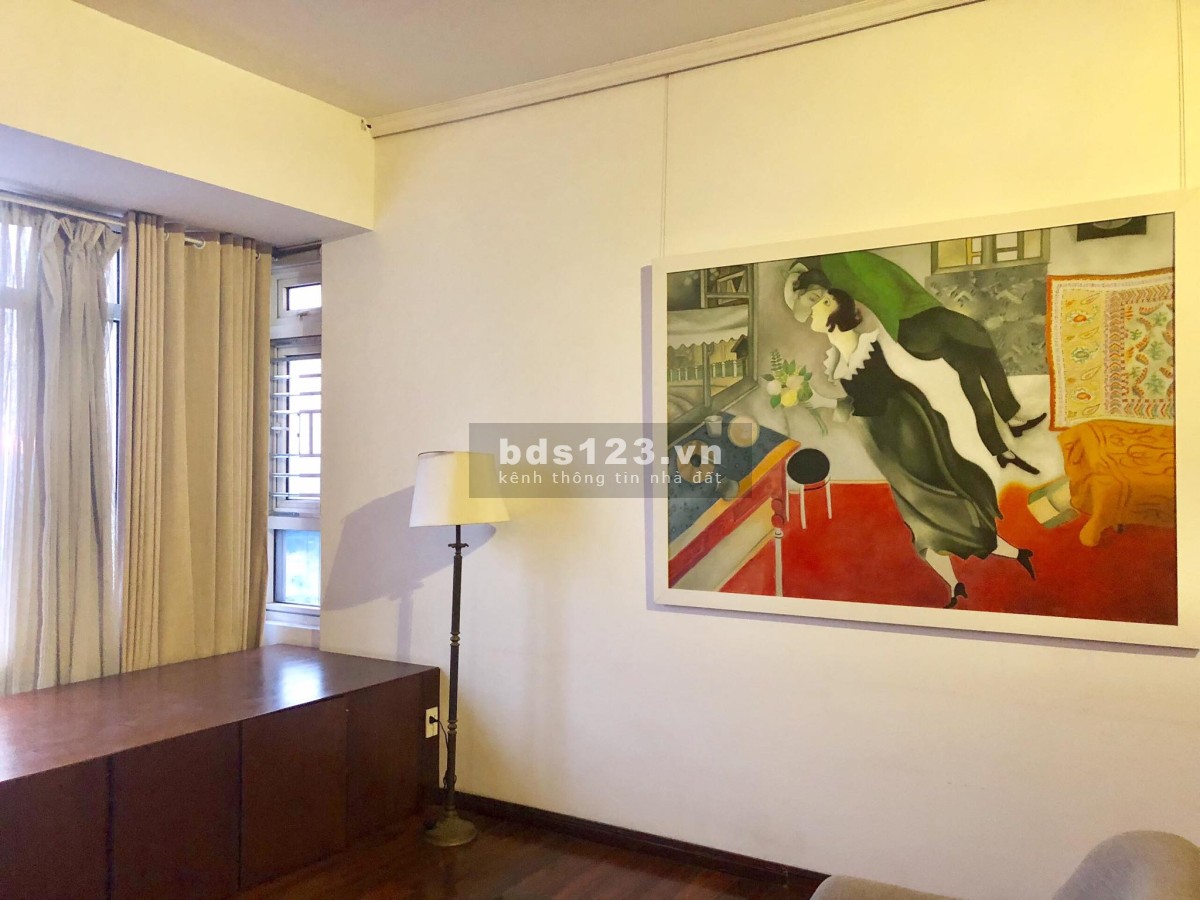 Cho thuê căn hộ view thành phố 140m2, 3PN, FULL nội thất hiện đại tại Saigon Pearl