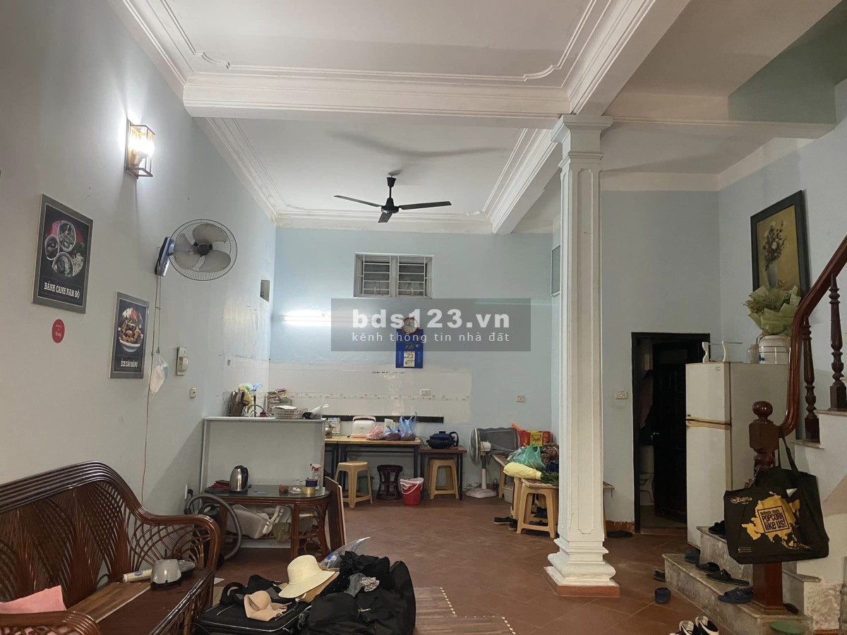 Bán nhà riêng phân lô quận Đống Đa phố Võ Văn Dũng dt 62m 5t mt 5,5m 17.5tỷ vị trí trung tâm kdoanh