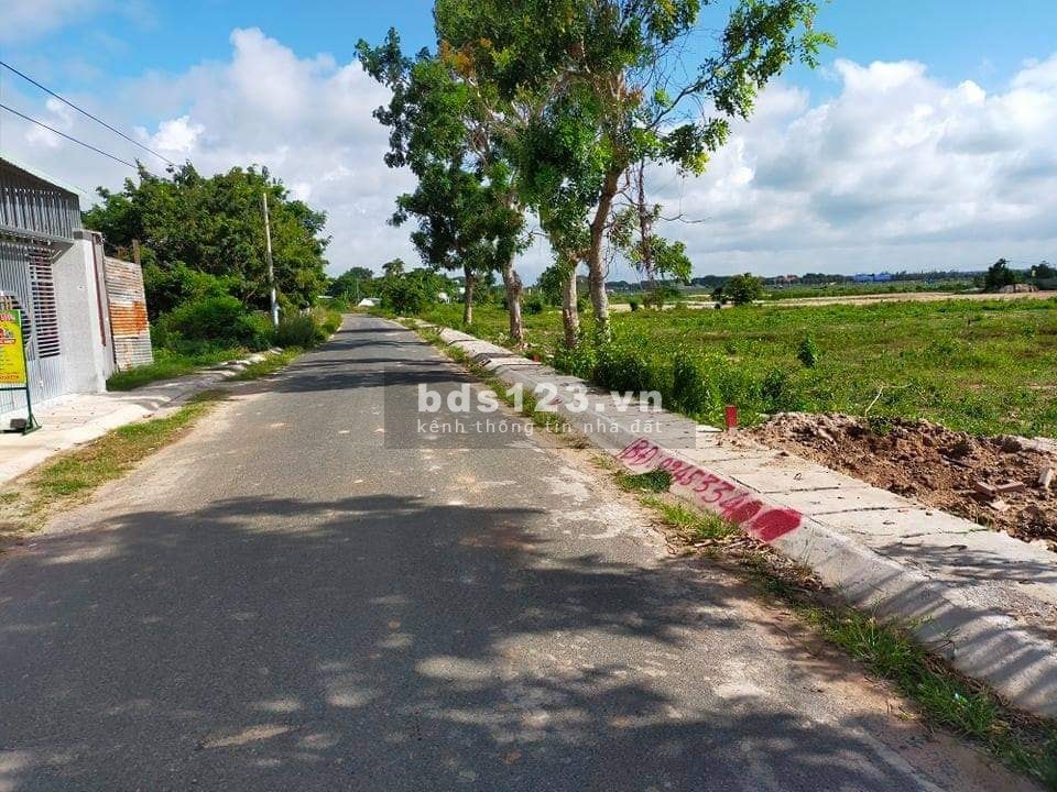Bán đất mặt tiền đường nhựa - Tam Phước