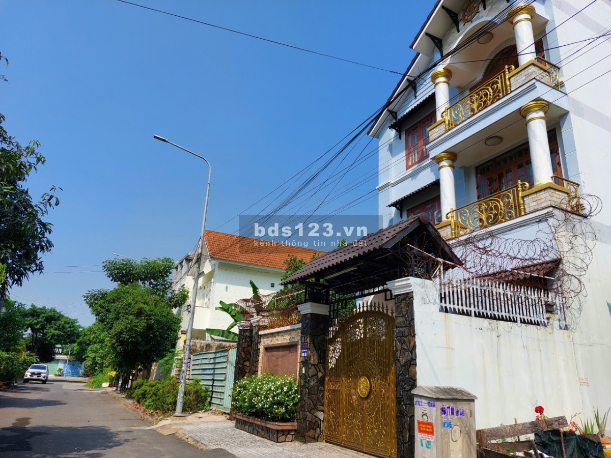 Bán đất xây biệt thự 200m2 quận 12 thể hiện đẳng cấp của người thành đạt