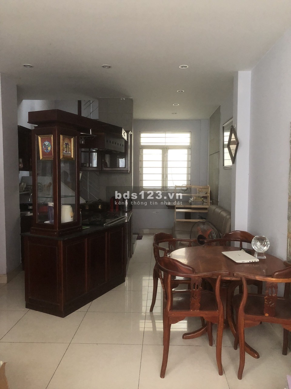 Chính chủ cho thuê gắp nhà nguyên căn