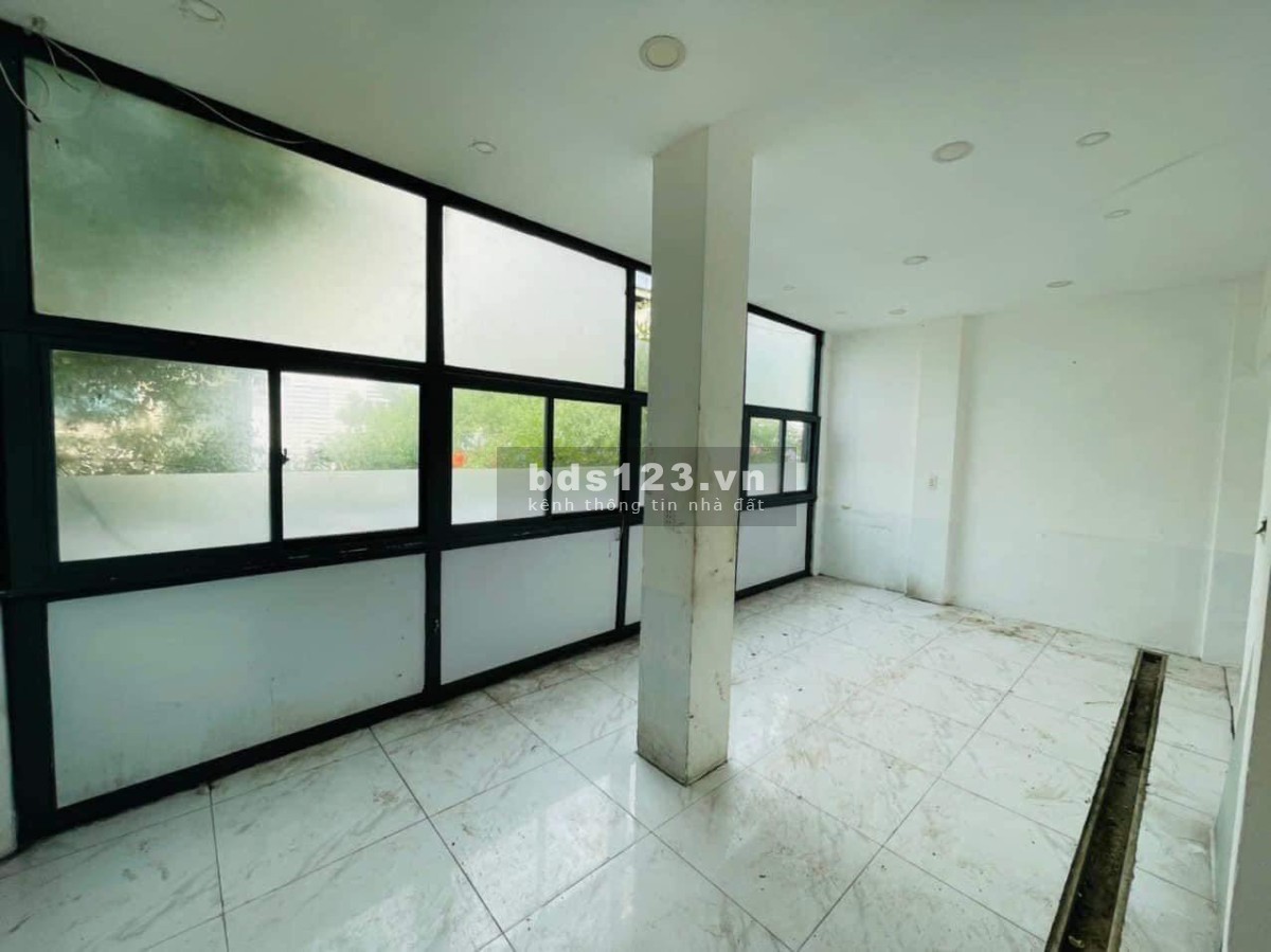cho thuê mặt bằng Hoàng Hoa Thám ngang 6m