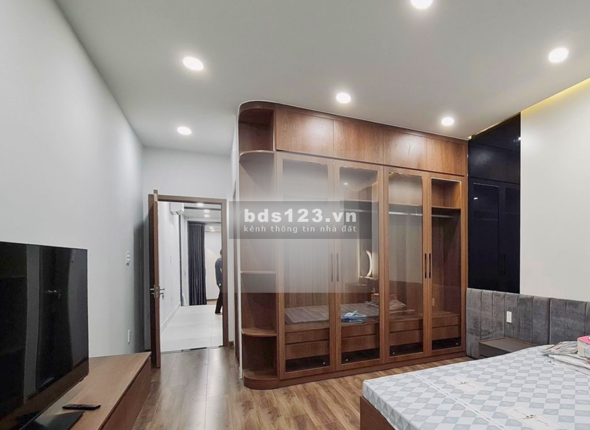 Cần bán nhà phố mặt tiền An Dương Vương, đối diện An Đông Plaza, Quận 5