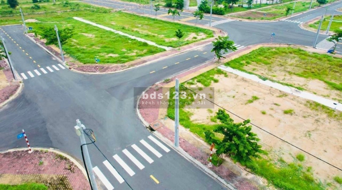 Chính chủ bán cắt lỗ lô đất giá 700 triệu tại Đức Phát 3