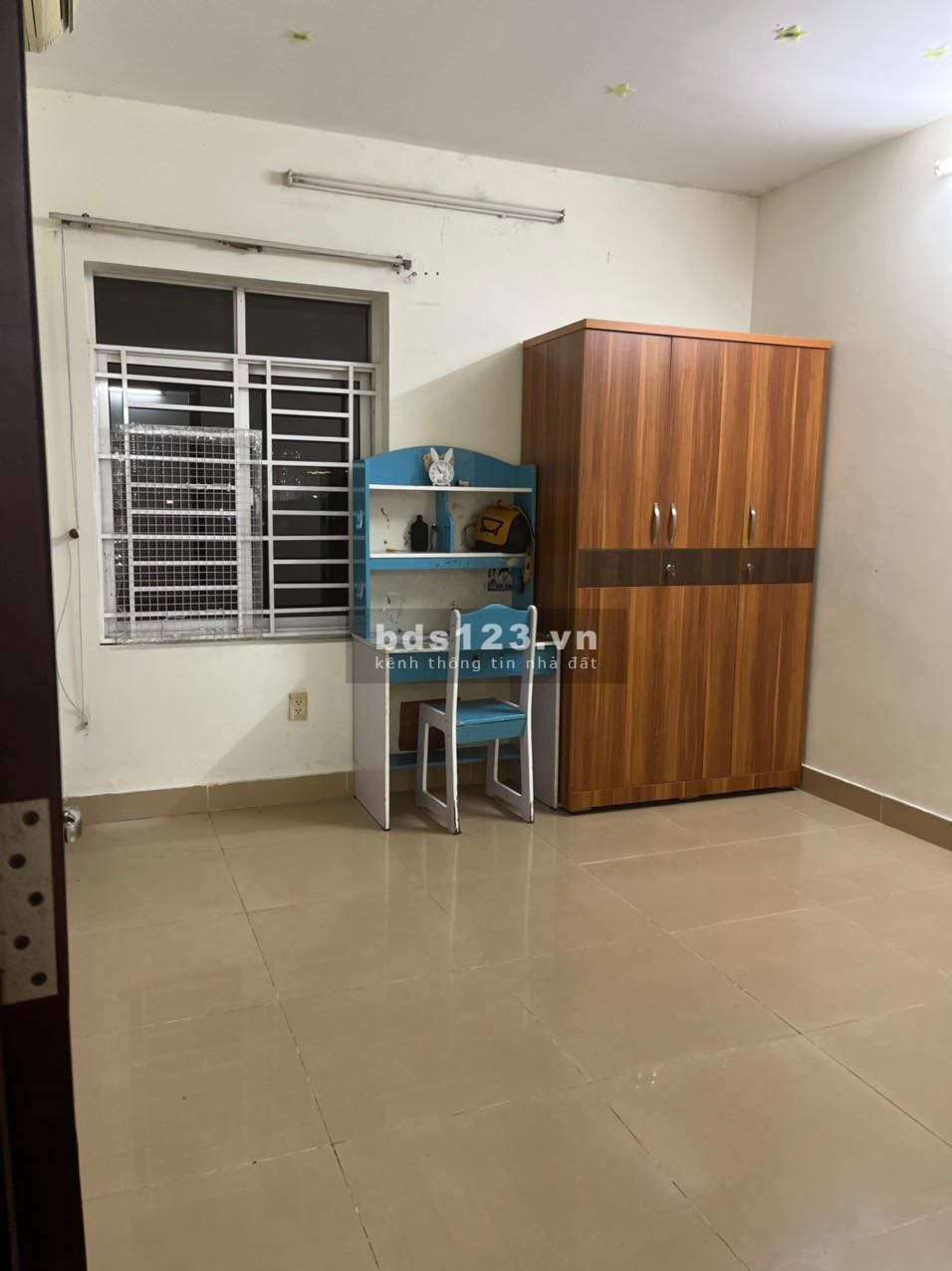 Cần cho thuê gấp căn hộ Him Lam Nam Khánh Quận 8, dt: 83m2, 2pn, có đầy đủ nội thất. Giá: 8.5 tr/th
