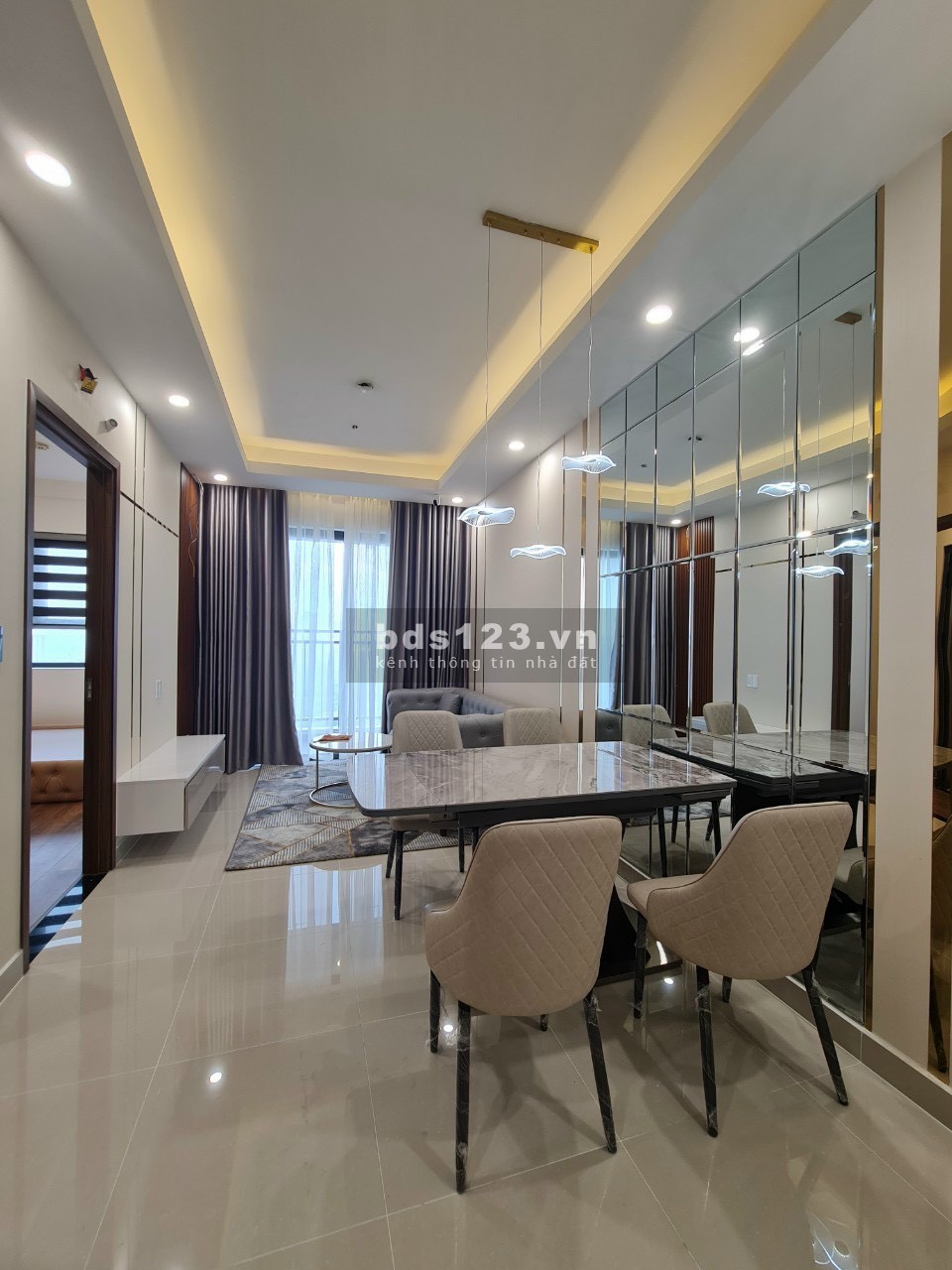 Bán căn hộ Sài Gòn Q7 RiverSide complex giá 2.550 tỷ tặng nội thất cao cấp