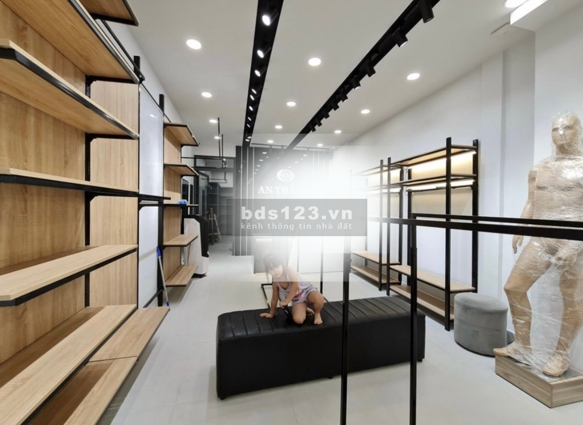 Cần bán nhà phố mặt tiền An Dương Vương, đối diện An Đông Plaza, Quận 5