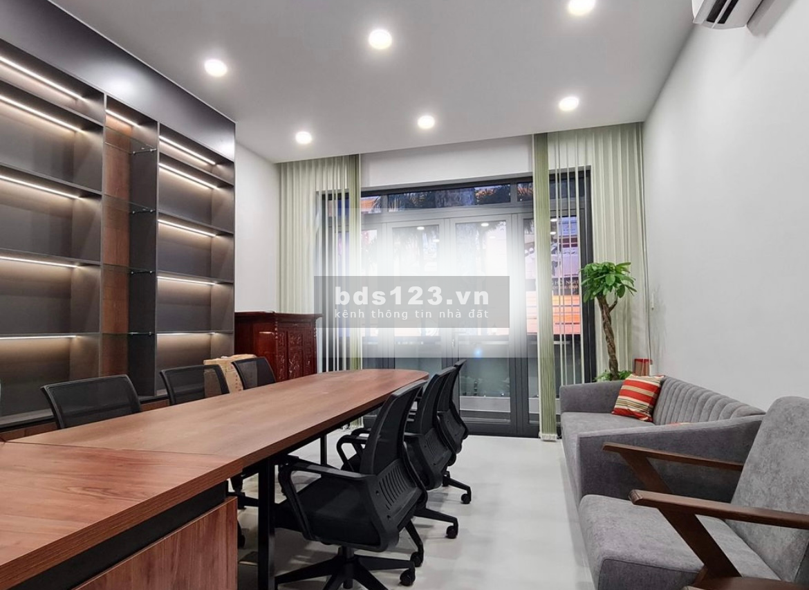 Cần bán nhà phố mặt tiền An Dương Vương, đối diện An Đông Plaza, Quận 5