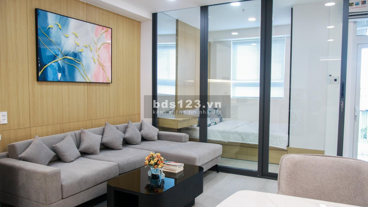 Cần bán gấp căn hộ, cách Vincom 2p, cư dân đông đúc
