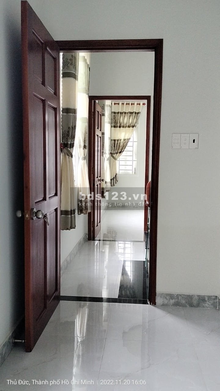 Bán nhà mới diện tích 54m2 chỉ gần 7 tỷ , gần KDC Vạn Phúc, lh:0589233097