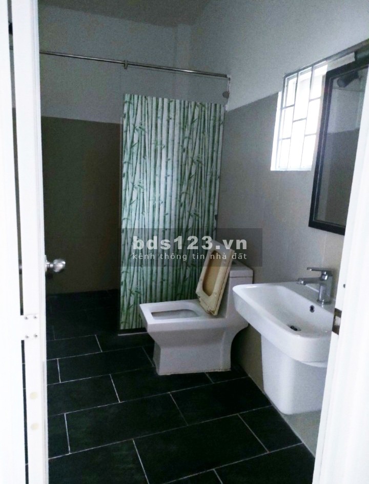Bán nhà riêng hẻm xe hơi Lê Quang Định, DT 100m2 x 3 lầu , giá 8.99 tỷ