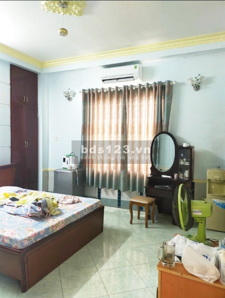 Bán nhà riêng hẻm xe hơi Lê Quang Định, DT 100m2 x 3 lầu , giá 8.99 tỷ