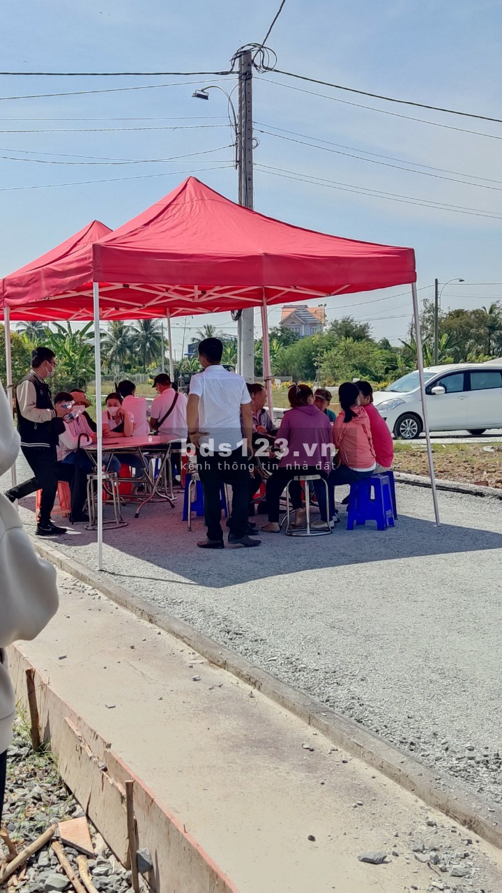 Bán đất giá rẻ có sổ mặt tiền đường QL50 đoạn Tân Trung Gò Công