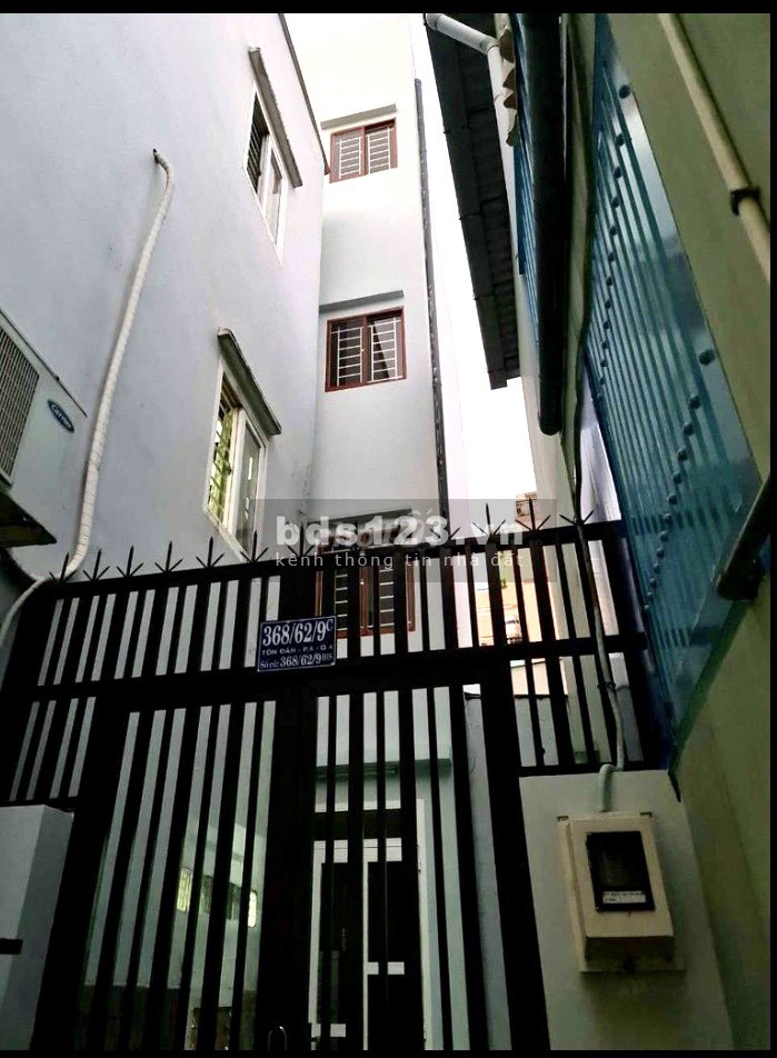 Bán nhà 4 lầu Hẻm 368 Tôn Đản P4 Q4 nhà đẹp ở ngay