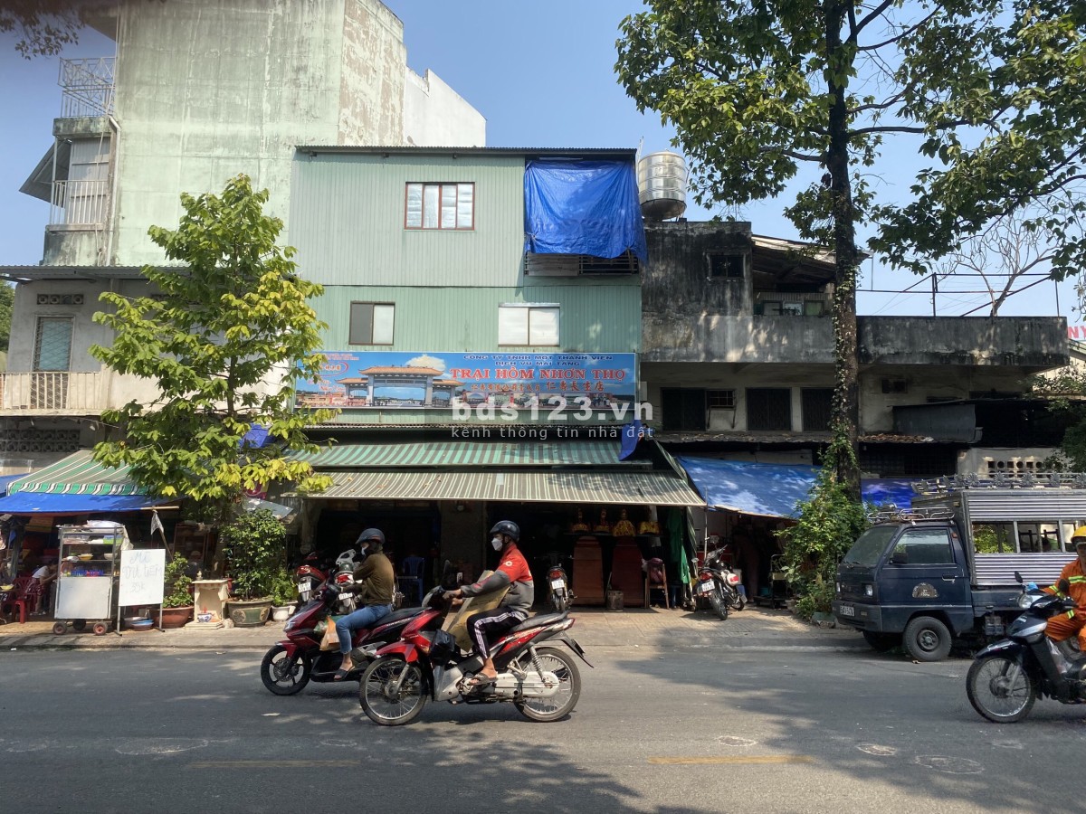 Bán nhà Mặt Tiền đường Trần Phú P7 Quận 5 siêu rẻ
