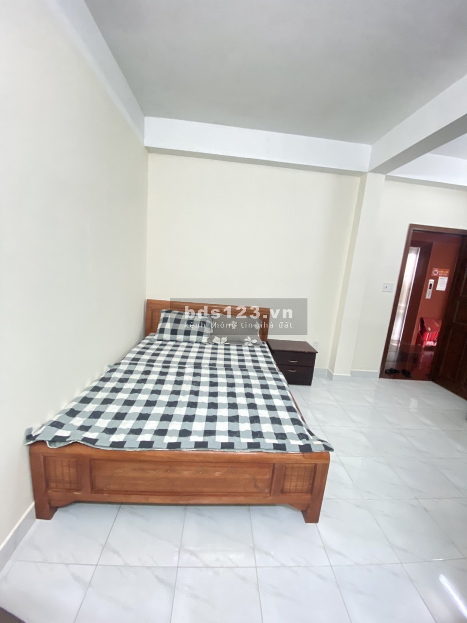Phòng trọ rẽ thuận hướng trung tâm tiện ích đầy đủ
