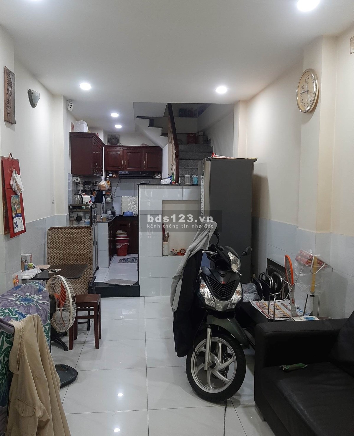 Bán nhà riêng 5 tầng, tiện kinh doanh cho thuê, gần Coopmart Hòa Bình, giá chỉ 4.3 tỷ