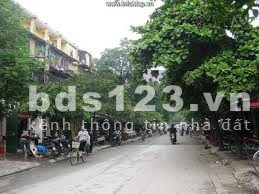Bán nhà mặt phố. Chỉ 4.2 tỷ có nhà mặt phố Kim Ngưu, Hai Bà Trưng kinh doanh, vỉa hè, ô tô đỗ