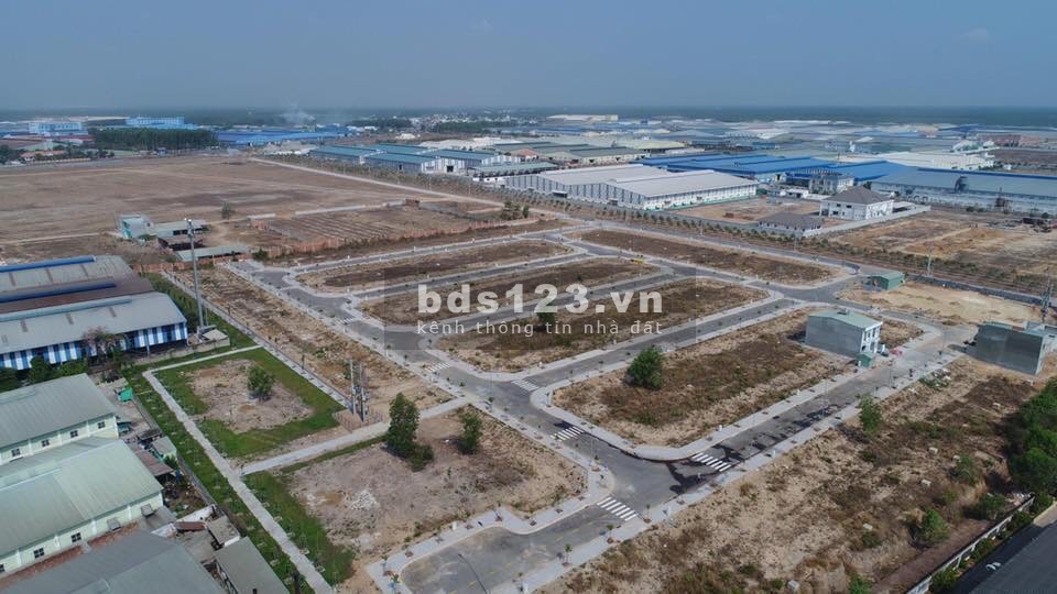 Bán đất sát 3 kcn Huyện Chơn Thành - Bình Phước giá 350.00 Triệu