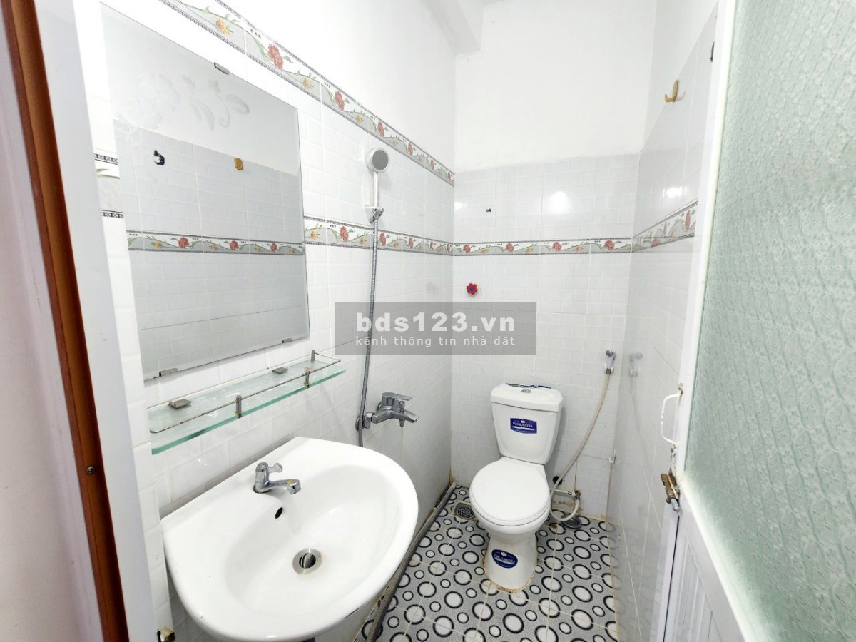 Cho thuê phòng trọ Nguyễn Xí, Bình Thạnh, 23m2, 4tr5/tháng