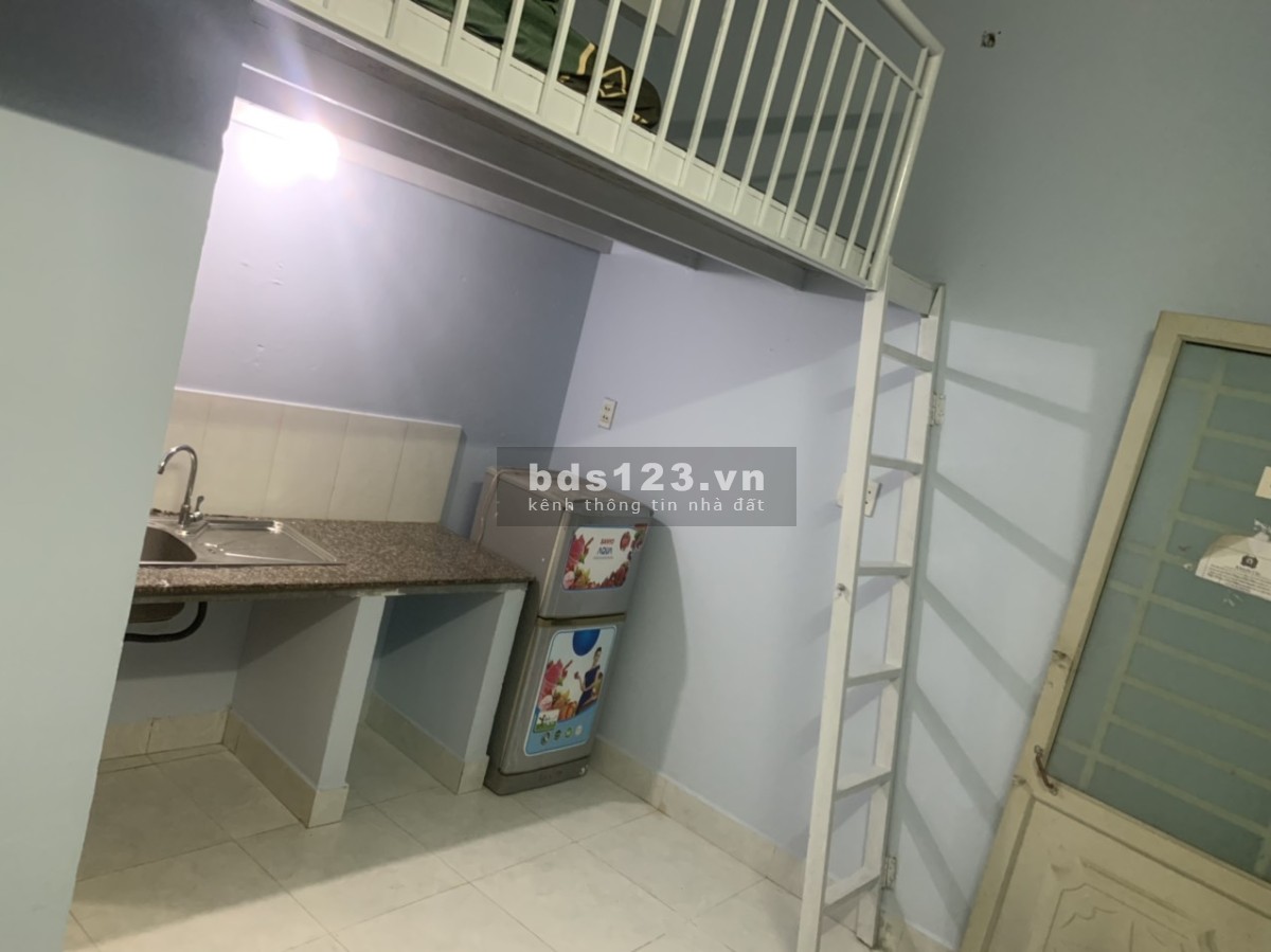Phòng trọ rẽ thuận hướng trung tâm tiện ích đầy đủ