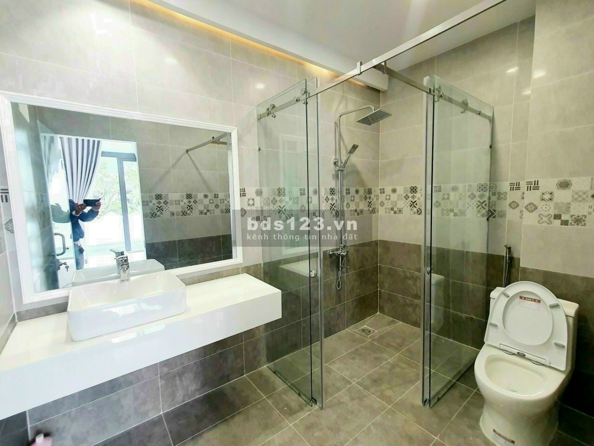Cần bán căn hộ giá rẻ ngay trung tâm Thành Phố 1tỷ7