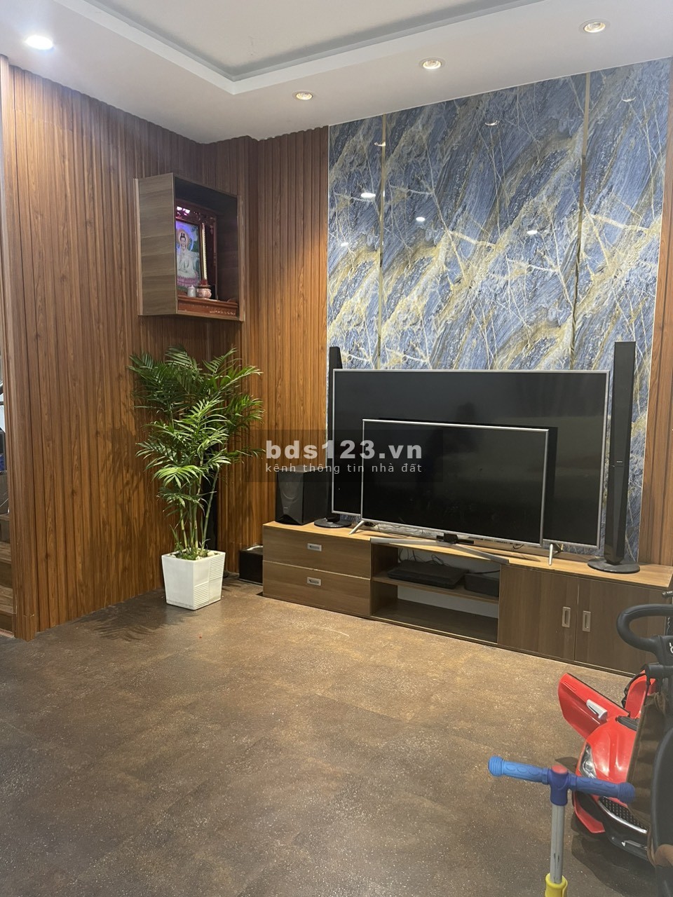 Nhà full nội thất Trong khu Lakeview CHDV