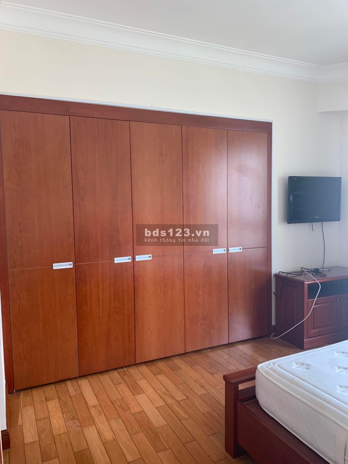 Hot!!! Cho thuê căn hộ 2PN FULL nội thất tại The Manor