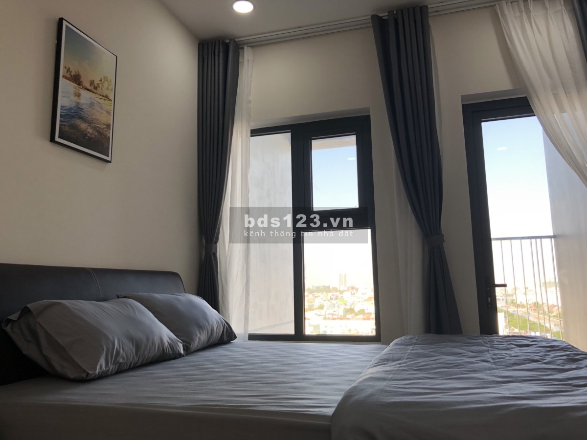 Cho thuê căn hộ 2PN Viva Riverside