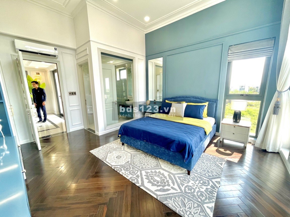 Bán nhà phố sân vườn Q9 liền kề Q2 - 330m2, 23 tỷ 7 đã có sổ