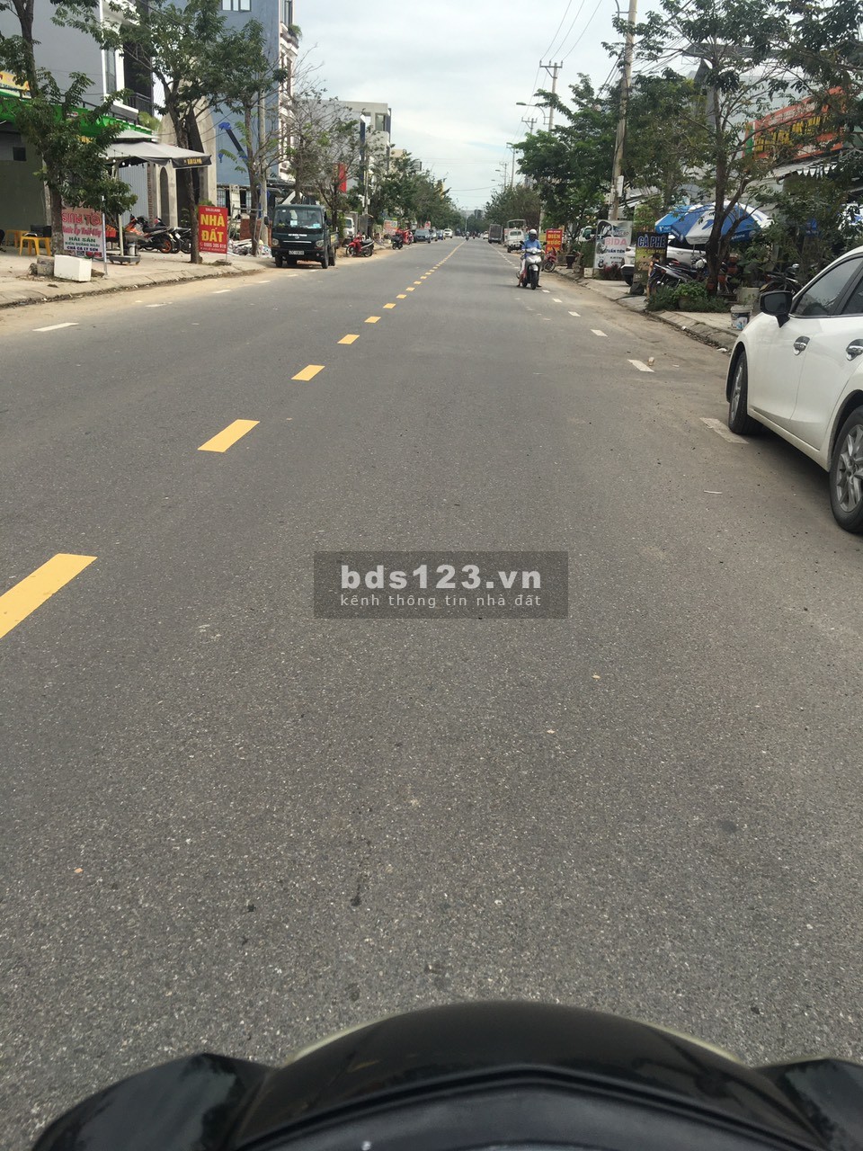 Cần bán nhanh 1 cặp đất đường 10 Lê Quảng Chí - Phường Hòa Xuân, Quận Cẩm Lệ, TP Đà Nẵng