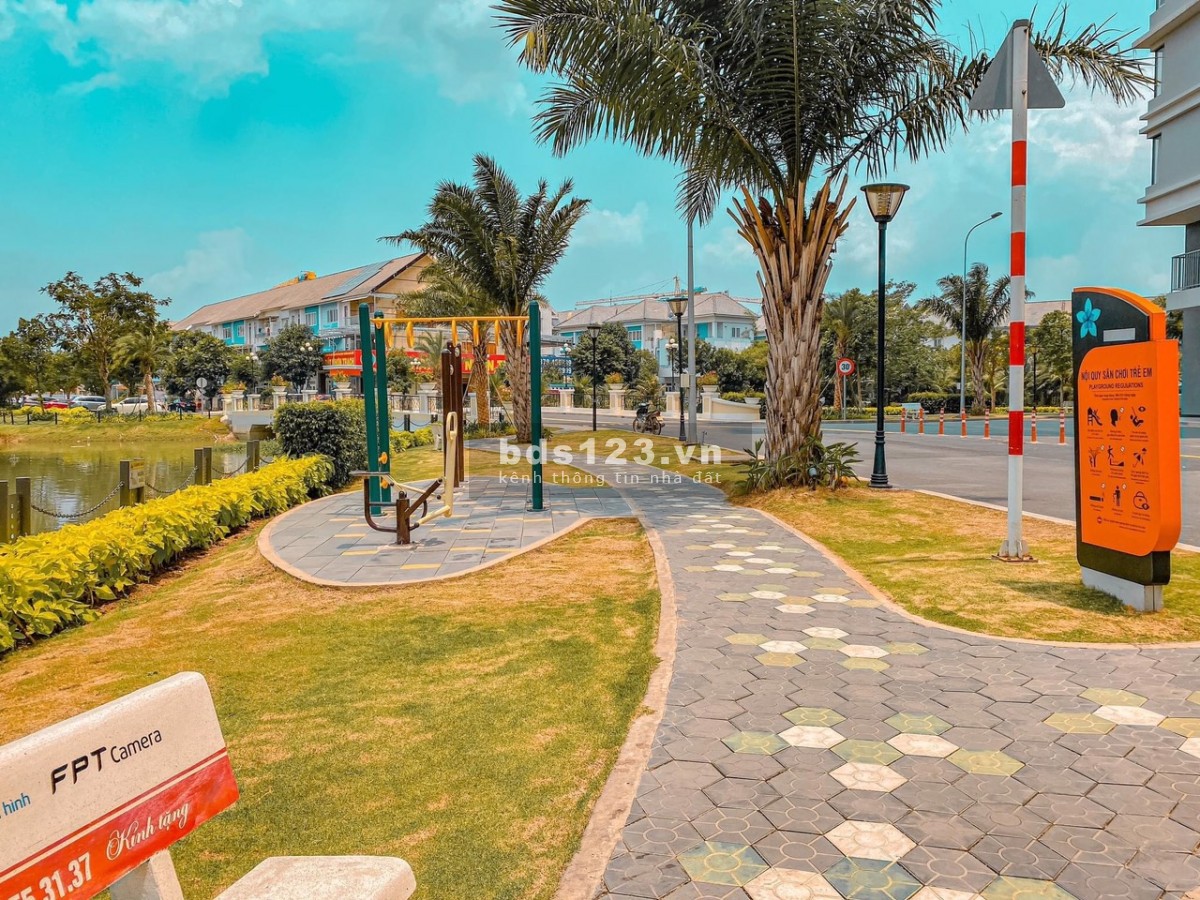 Cho thuê căn hộ Safira Khang Điền căn 1PN+1 full nội thất giá 8 triệu