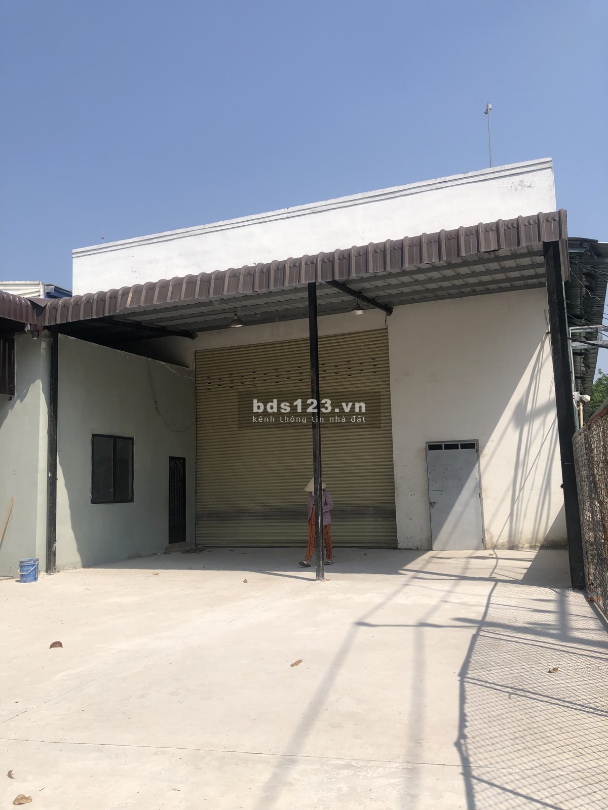 Chính chủ cần cho thuê nhà xưởng 1750m2 làm nhà kho giá rẻ tại KCN An Điền