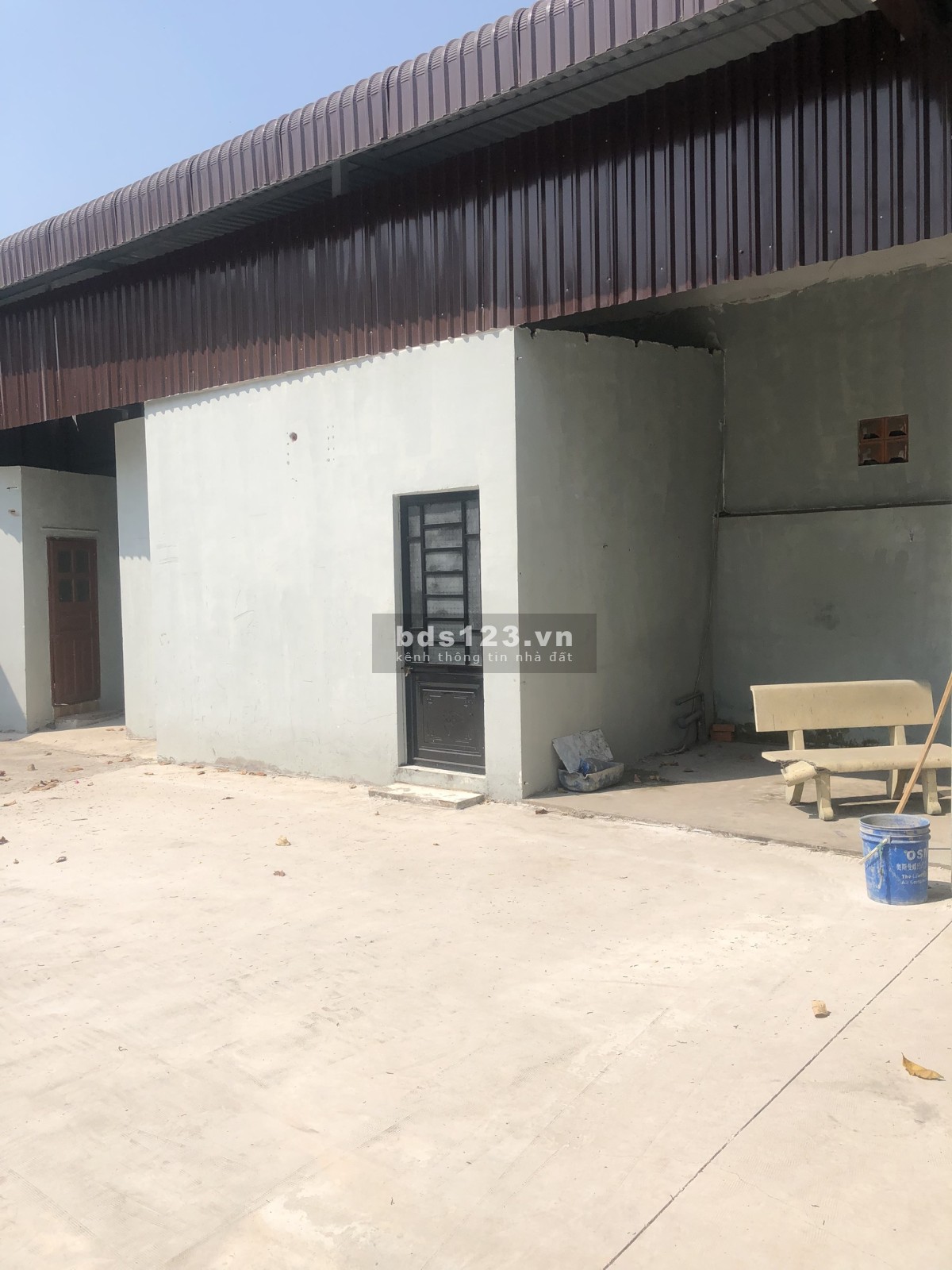 Chính chủ cần cho thuê nhà xưởng 1750m2 làm nhà kho giá rẻ tại KCN An Điền