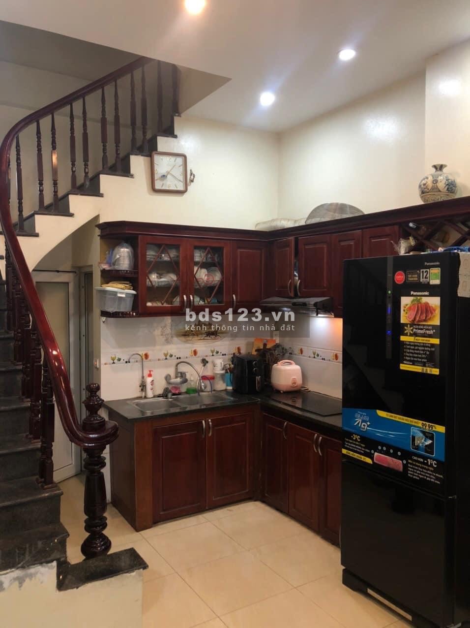 Bán nhà ở ngay Tô Vĩnh Diện 38m2 5 tầng 3 ngủ ngõ nông ô tô cách nhà 20m gần chợ chỉ 3.4 tỷ